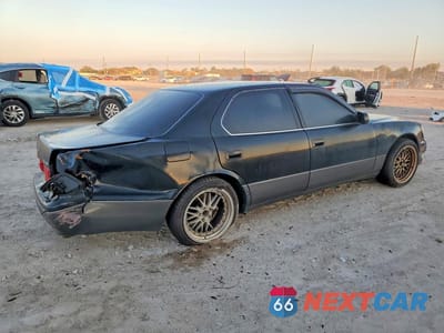 Trzecie zdjęcie samochodu z tyłu: 2000 LEXUS LS 400 BASE VIN:JT8BH28F8Y0179968 - miniatura
