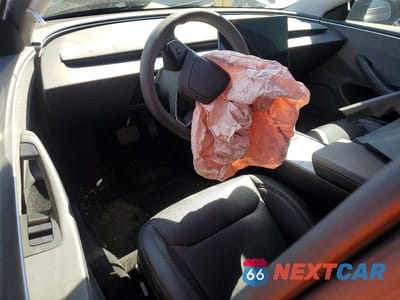 Zdjęcie 8 z 12 samochodu: 2024 TESLA MODEL 3 VIN:5YJ3E1EA5RF842935 - miniatura