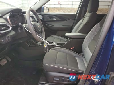 Zdjęcie 7 z 14 samochodu: 2023 CHEVROLET TRAILBLAZER LT VIN:KL79MRSL3PB129708 - miniatura
