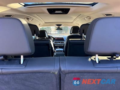Zdjęcie 9 z 10 samochodu: 2020 BMW X7 XDRIVE40I VIN:5UXCW2C05L9B19506 - miniatura
