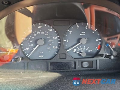 Zdjęcie 9 z 13 samochodu: 2004 BMW 325 CI VIN:WBABW33404PL25815 - miniatura