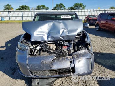 Piąte zdjęcie samochodu w środku: 2009 SCION XB BASE VIN:JTLKE50E991062799 - miniatura