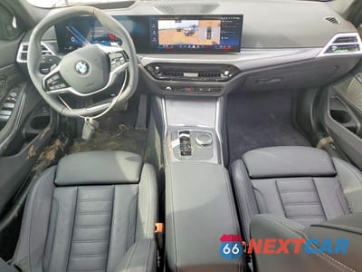 Zdjęcie 8 z 12 samochodu: 2025 BMW 330XI VIN:3MW89CW02S8F63493 - miniatura