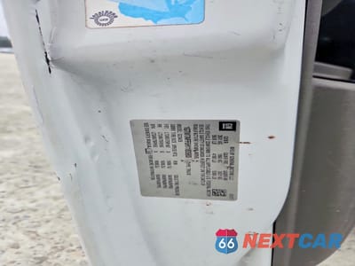 Zdjęcie 13 z 14 samochodu: 2017 GMC SAVANA G2500 VIN:1GTW7AFF6H1183983 - miniatura