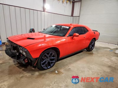 2020 DODGE CHALLENGER SXT 2C3CDZAG8LH105813 - główne zdjęcie licytacji z USA - miniatura