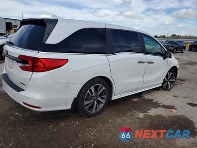 Trzecie zdjęcie samochodu z tyłu: 2021 HONDA ODYSSEY TOURING VIN:5FNRL6H89MB027006 - miniatura