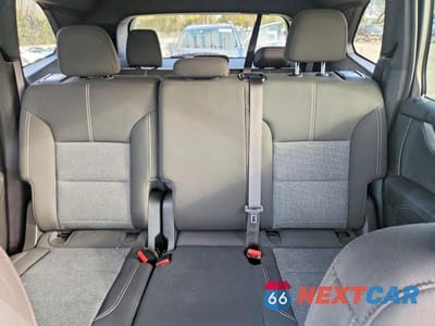 Zdjęcie 10 z 12 samochodu: 2025 GMC ACADIA ELEVATION VIN:1GKENKRS7SJ146811 - miniatura