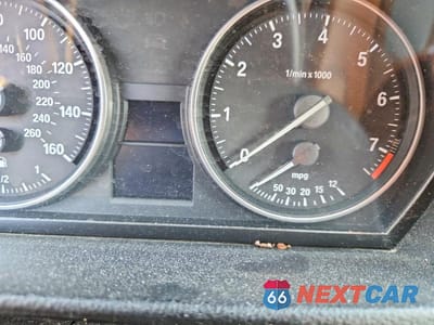 Zdjęcie 9 z 12 samochodu: 2011 BMW 328 XI SULEV VIN:WBAPK5G53BNN31851 - miniatura