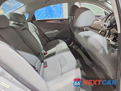 Zdjęcie 10 z 11 samochodu: 2012 HYUNDAI SONATA HYBRID BASE VIN:KMHEC4A4XCA038383 - miniatura