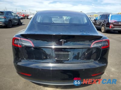 Zdjęcie 6 z 11 samochodu: 2018 TESLA MODEL 3 VIN:5YJ3E1EA9JF012477 - miniatura