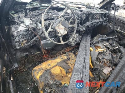 Zdjęcie 8 z 11 samochodu: 1999 CHEVROLET SILVERADO K1500 VIN:1GCEK14TXXE165139 - miniatura