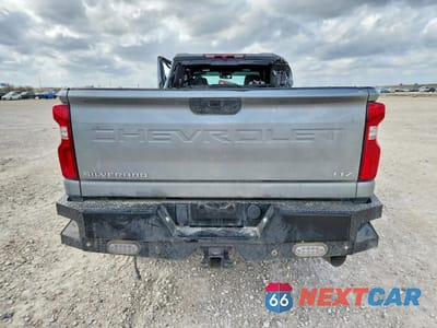 Zdjęcie 6 z 13 samochodu: 2024 CHEVROLET SILVERADO K3500 LTZ VIN:1GC4YUEY7RF220648 - miniatura