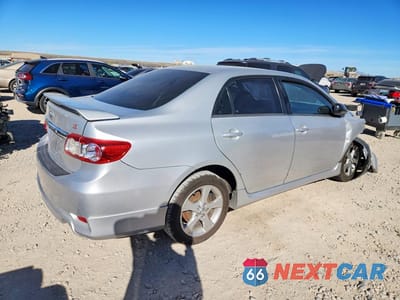 Trzecie zdjęcie samochodu z tyłu: 2012 TOYOTA COROLLA S VIN:5YFBU4EE2CP039000 - miniatura