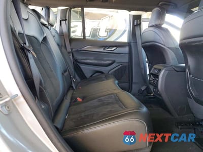 Zdjęcie 10 z 13 samochodu: 2025 JEEP GRAND CHEROKEE LAREDO VIN:1C4RJHAG0SC317616 - miniatura