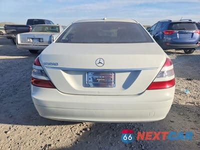 Zdjęcie 6 z 11 samochodu: 2007 MERCEDES-BENZ S 550 VIN:WDDNG71X37A122254 - miniatura