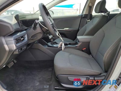 Zdjęcie 7 z 13 samochodu: 2025 KIA K4 LXS VIN:3KPFT4DEXSE105590 - miniatura