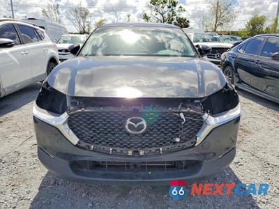 Piąte zdjęcie samochodu w środku: 2021 MAZDA CX-30 VIN:3MVDMAAL6MM215193 - miniatura