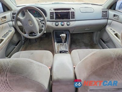 Zdjęcie 8 z 12 samochodu: 2002 TOYOTA CAMRY VIN:4T1BF32K72U019546 - miniatura