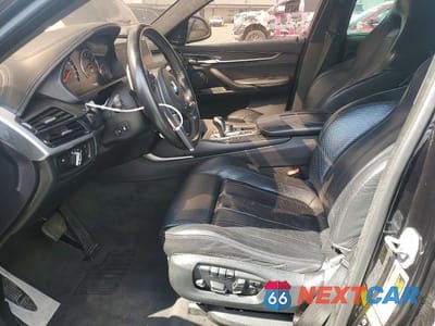 Zdjęcie 7 z 12 samochodu: 2019 BMW X6 M VIN:5YMKW8C52KLR38331 - miniatura