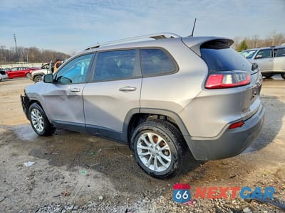 Drugie zdjęcie samochodu z przodu: 2020 JEEP CHEROKEE LATITUDE VIN:1C4PJLCB7LD521725 - miniatura