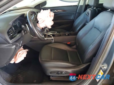 Zdjęcie 7 z 11 samochodu: 2018 BUICK REGAL ESSENCE VIN:W04GP6SX5J1146410 - miniatura