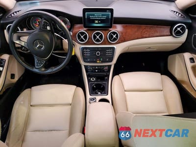 Zdjęcie 8 z 11 samochodu: 2016 MERCEDES-BENZ GLA 250 VIN:WDCTG4EB2GJ240238 - miniatura