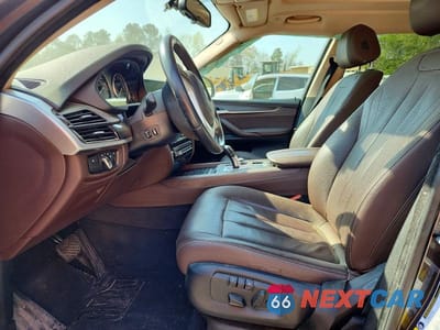Zdjęcie 7 z 13 samochodu: 2016 BMW X5 XDRIVE35I VIN:5UXKR0C59G0P27670 - miniatura