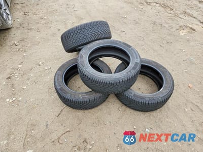 Zdjęcie 13 z 13 samochodu: 2017 MERCEDES-BENZ GLC 300 4MATIC VIN:WDC0G4KB8HF153889 - miniatura