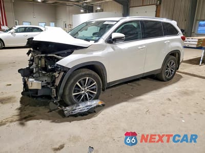 2019 TOYOTA HIGHLANDER XLE 5TDJZRFH5KS617454 - główne zdjęcie licytacji z USA - miniatura