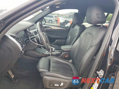 Zdjęcie 7 z 13 samochodu: 2021 BMW X3 SDRIVE30I VIN:5UXTY3C03M9F01017 - miniatura