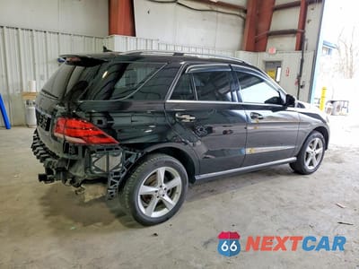 Trzecie zdjęcie samochodu z tyłu: 2016 MERCEDES-BENZ GLE 350 4MATIC VIN:4JGDA5HB8GA734046 - miniatura