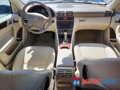 Zdjęcie 8 z 12 samochodu: 2007 MERCEDES-BENZ C 280 VIN:WDBRF54H27F875508 - miniatura