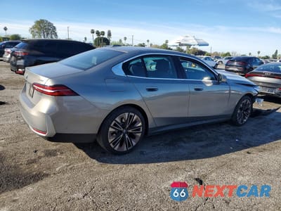 Trzecie zdjęcie samochodu z tyłu: 2025 BMW 530 I VIN:WBA43FJ04SCT22729 - miniatura