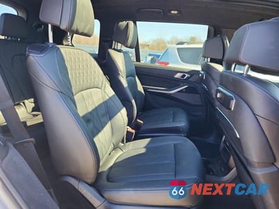 Zdjęcie 11 z 12 samochodu: 2025 BMW X7 M60I VIN:5UX33EM08S9X10045 - miniatura