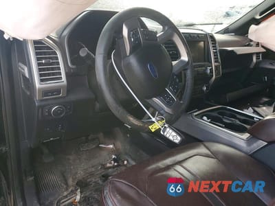 Zdjęcie 8 z 13 samochodu: 2017 FORD F350 SUPER DUTY VIN:1FT7W3BT4HEB18458 - miniatura
