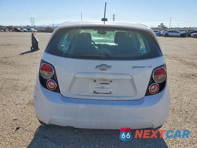 Zdjęcie 6 z 12 samochodu: 2015 CHEVROLET SONIC LT VIN:1G1JC6SHXF4215994 - miniatura