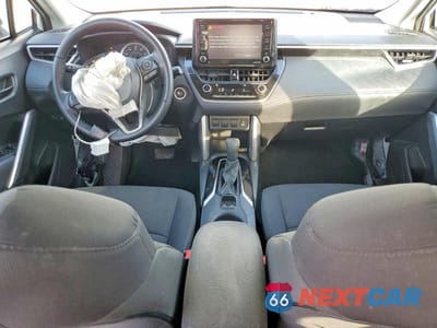 Zdjęcie 8 z 14 samochodu: 2022 TOYOTA COROLLA CROSS LE VIN:7MUCAAAG7NV002656 - miniatura
