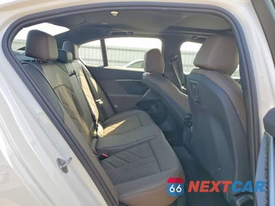 Zdjęcie 10 z 11 samochodu: 2026 BMW 530 XI VIN:WBA53FJ00TCV83104 - miniatura