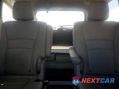 Zdjęcie 10 z 14 samochodu: 2019 HONDA PILOT TOURING VIN:5FNYF5H62KB010802 - miniatura
