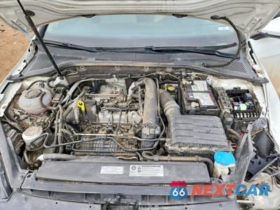 Zdjęcie 11 z 11 samochodu: 2019 VOLKSWAGEN GOLF S VIN:3VWG57AU0KM000507 - miniatura