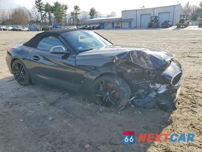 Czwarte zdjęcie samochodu z boku: 2020 BMW Z4 M40I VIN:WBAHF9C09LWW64569 - miniatura