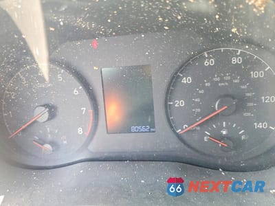 Zdjęcie 9 z 13 samochodu: 2018 HYUNDAI ACCENT SE VIN:3KPC24A37JE020570 - miniatura