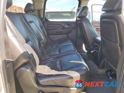 Zdjęcie 10 z 11 samochodu: 2008 CADILLAC ESCALADE ESV VIN:1GYFC66898R180582 - miniatura