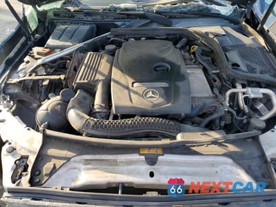 Zdjęcie 11 z 12 samochodu: 2016 MERCEDES-BENZ C 300 VIN:55SWF4JB8GU155776 - miniatura