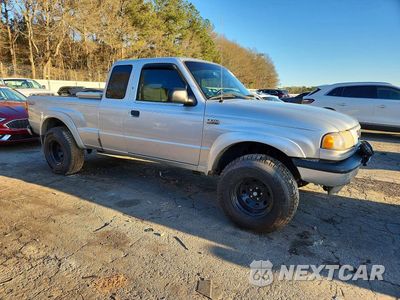 Czwarte zdjęcie samochodu z boku: 2004 MAZDA B3000 CAB PLUS VIN:4F4YR16UX4TM00815 - miniatura