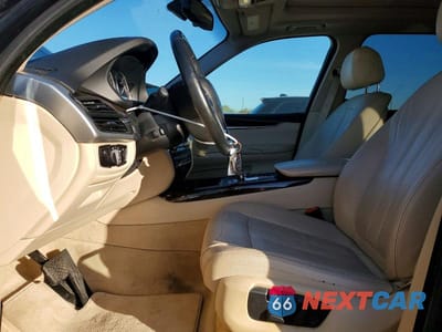 Zdjęcie 7 z 11 samochodu: 2015 BMW X5 XDRIVE35I VIN:5UXKR0C51F0K67709 - miniatura