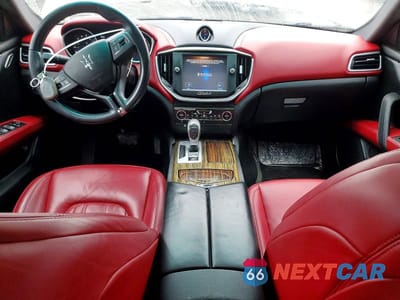 Zdjęcie 8 z 13 samochodu: 2015 MASERATI GHIBLI S VIN:ZAM57RTA3F1153268 - miniatura