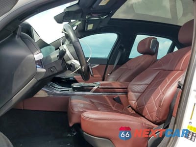 Zdjęcie 7 z 13 samochodu: 2023 BMW 760 XI VIN:WBA33EJ09PCM55158 - miniatura