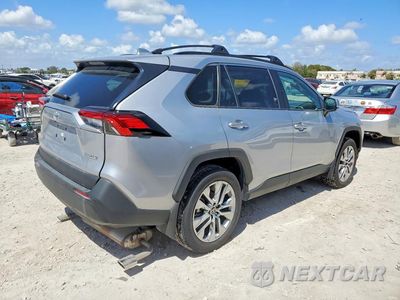 Piąte zdjęcie samochodu w środku: 2025 TOYOTA RAV4 XLE PREMIUM VIN:2T3C1RFV6SC332719 - miniatura