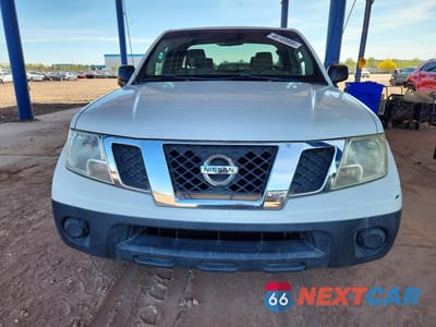 Piąte zdjęcie samochodu w środku: 2015 NISSAN FRONTIER S VIN:1N6BD0CT5FN762395 - miniatura